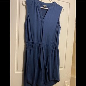 Cute dress tie at the waist